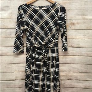 Ann Taylor 3/4 Sleeve Plaid Dress, Small Petite